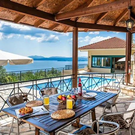 Theaya Villa *