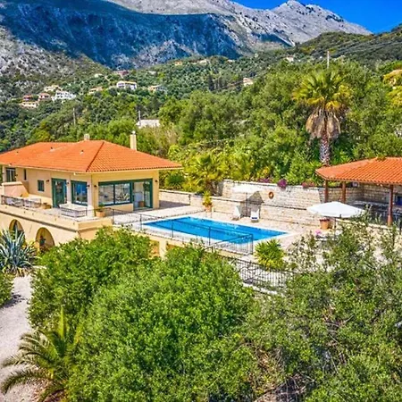 Villa Theaya *